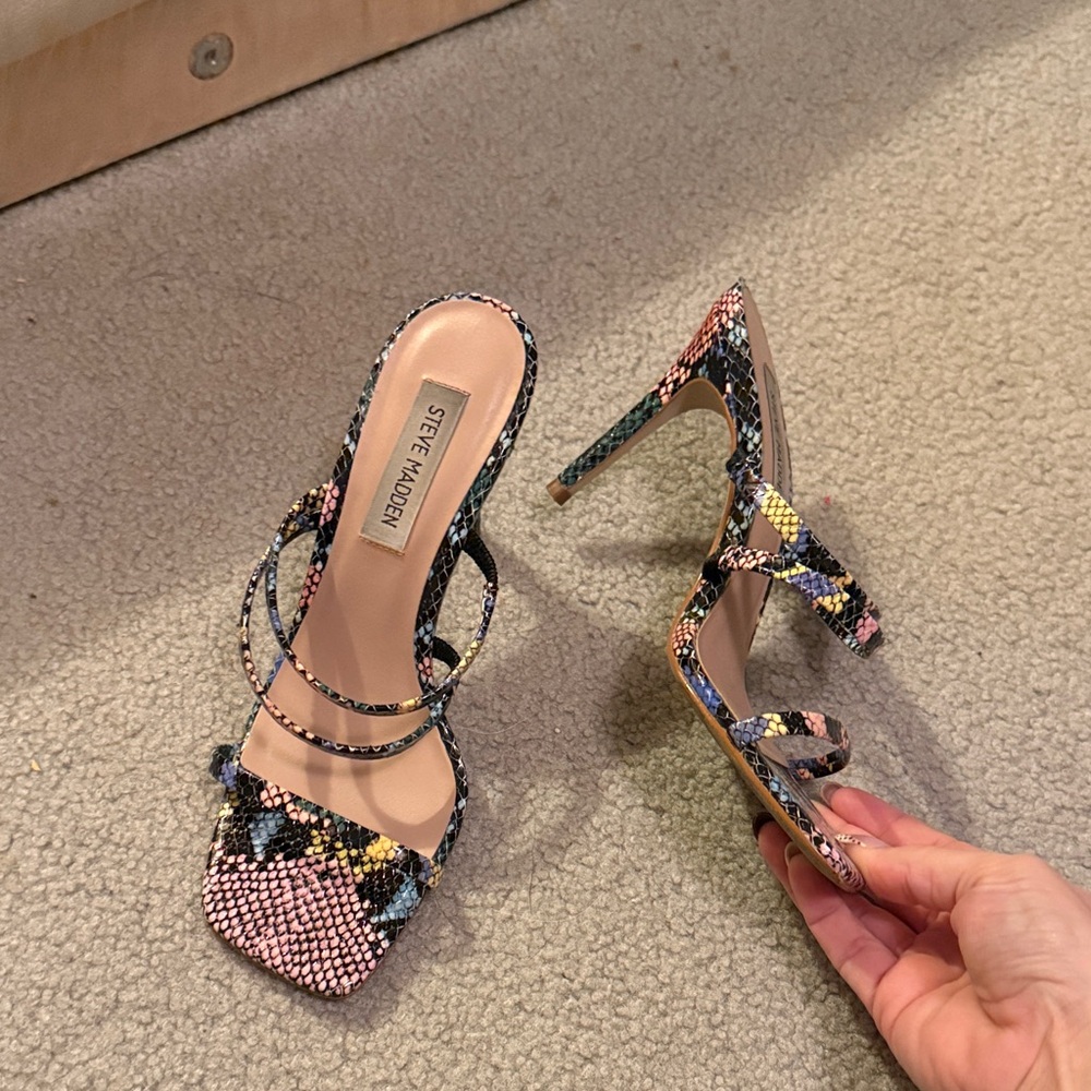 Steve Madden heels size 7